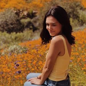 Meet your Posher, Ariana